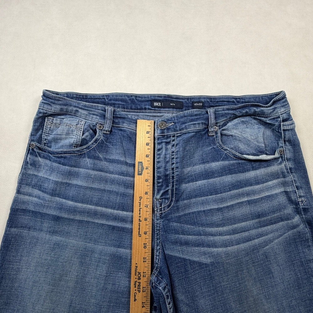BKE Seth Mens Straight Leg Jeans 44x32 Medium Wash Blue Stretch Denim Whiskered - Picture 6 of 12